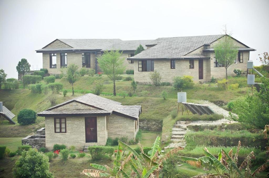 Hananoie - A Permaculture Resort Pokhara Zewnętrze zdjęcie